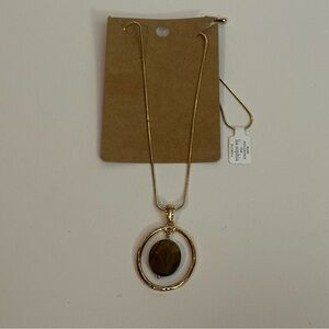 ❌SOLD❌Lia Sophia Gold Necklace with Brown Pendant